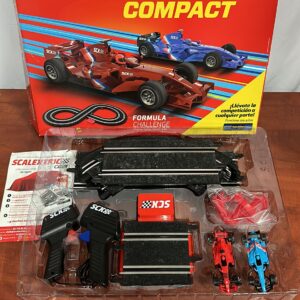 SCALEXTRIC  Circuito Compact - Pista de Carreras Completa - 2 Coches y 2 mandos