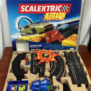 Scalextric Adventure, multicolor (SCALE COMPETITION XTREME.SL 1)